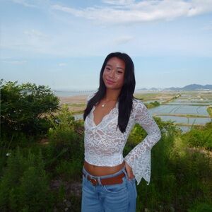 Meet your Posher, Megan